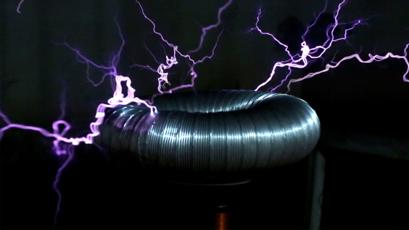 Especial de Nikola Tesla -El presente es suyo pero el futuro me pertenece- 4 como-fazer-bobina-de-tesla