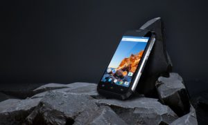 Geotel G1 para esas ocasiones extremas- Azul Web