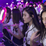 Las fábricas de streamers en China